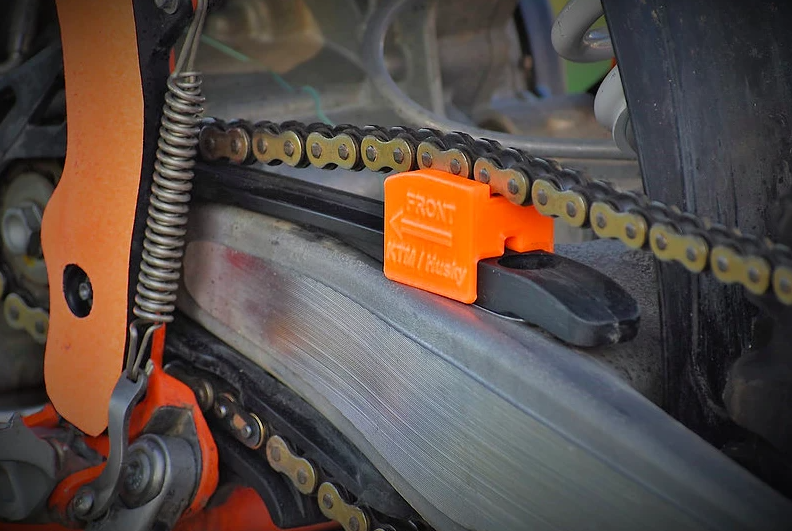 EnduroPro chain adjustment block KTM Husqvarna orange