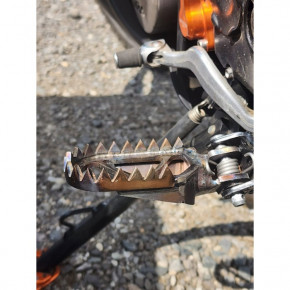 Mitigator stainless steel footpegs for Beta RR  2020-2024 with offset -5mm/-5mm