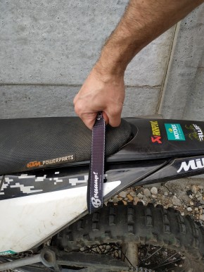 Enduro-Pro Pull Strap rear