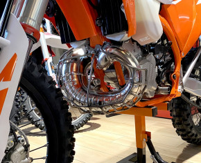 Artafon PG06 X Krümmerschutz Edelstahl für KTM EXC 250 300 2020- Husqvarna TE Gas Gas EC 2021-