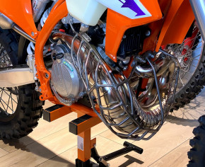 Artafon PG06 X Krümmerschutz Edelstahl für KTM EXC 250 300 2020- Husqvarna TE Gas Gas EC 2021-